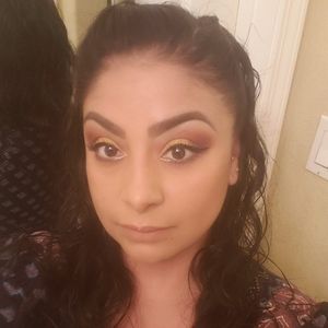 Meet your Posher, Noemi